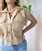 Blusa Corta en Hojalillo