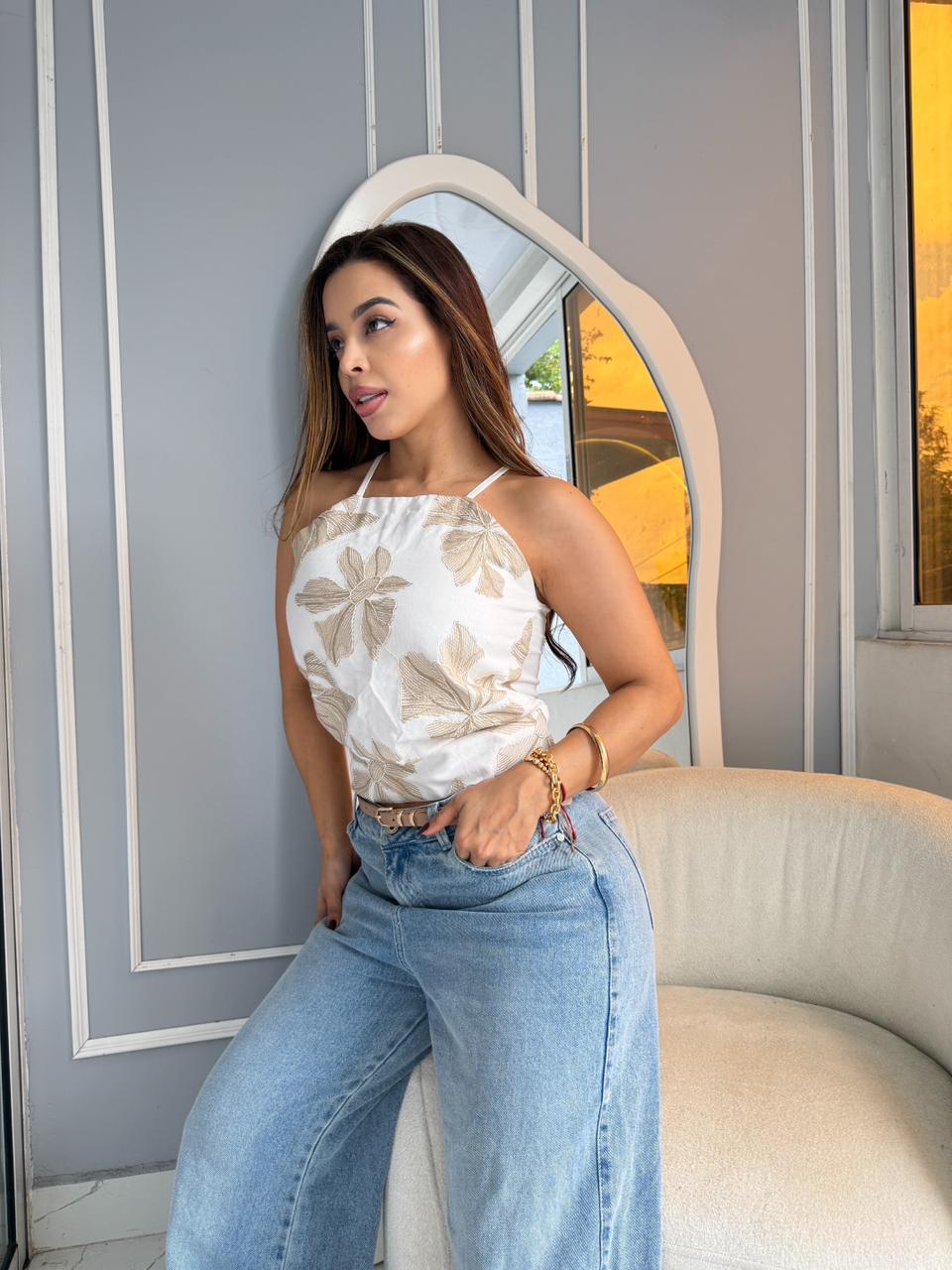 Blusa Toscana Bordada